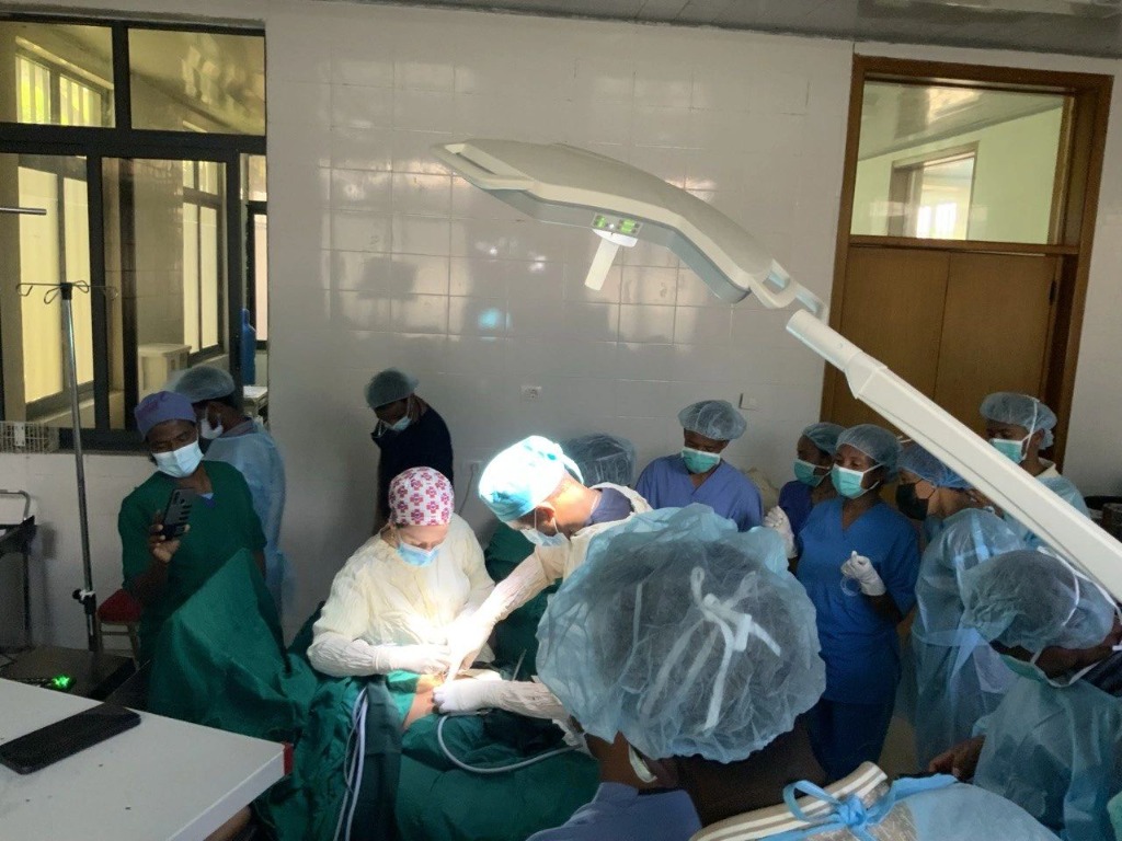 Live Surgical Operations & Operating Room Team